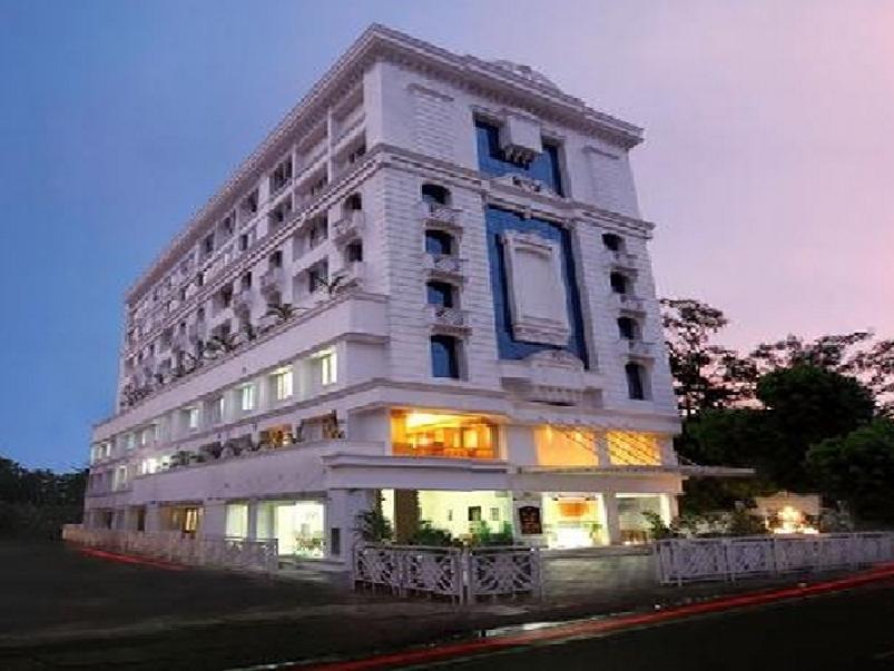 Hotel Airlink Castle Nedumbassery Luaran gambar