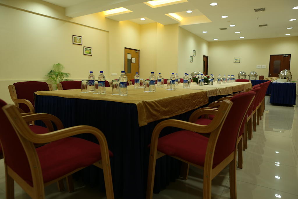 Hotel Airlink Castle Nedumbassery Luaran gambar